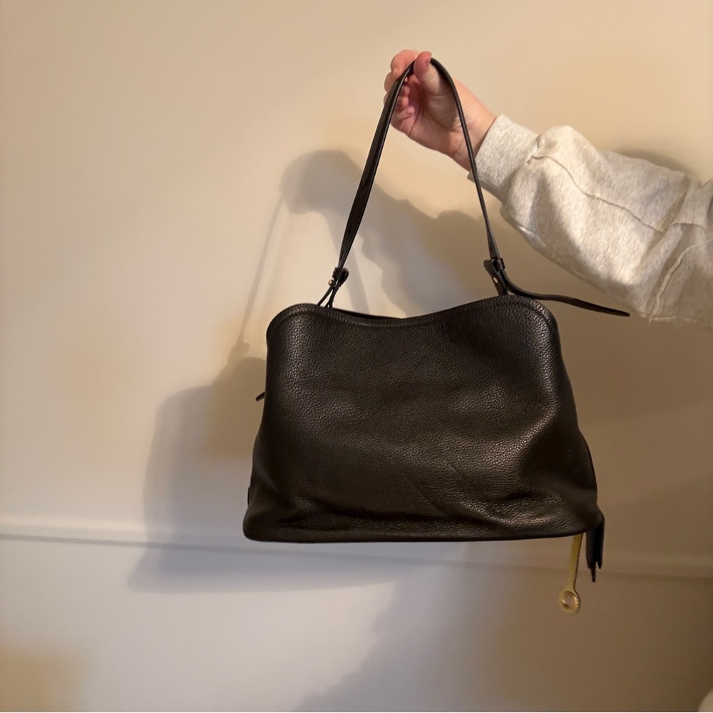 Prada Large Matinée Vitello Daino Shoulder Bag in Nero with Dustbag RARE - Picture 3 of 15
